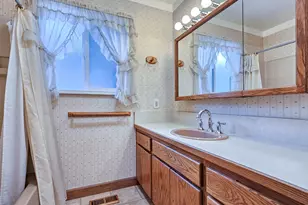 20175 SW Clarion St, Beaverton, OR 97003 - Photo 17