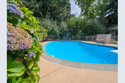 20175 SW Clarion St, Beaverton, OR 97003 - Photo 35