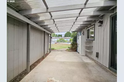 20175 SW Clarion St, Beaverton, OR 97003 - Photo 25