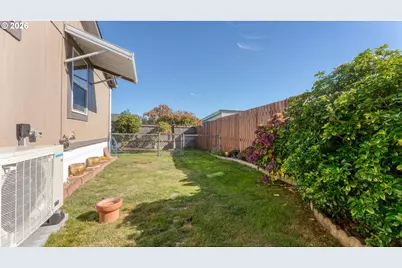3065 Knott Ter, Coos Bay, OR 97420 - Photo 31
