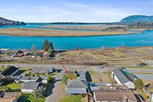 67 Spruce St, Wheeler, OR 97147 - Photo 3