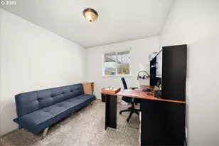 708 E Heintz St, Molalla, OR 97038 - Photo 17