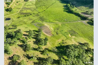955 Kester Rd, Roseburg, OR 97470 - Photo 19