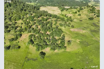 955 Kester Rd, Roseburg, OR 97470 - Photo 23