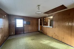 2012 NE Vine St, Roseburg, OR 97470 - Photo 9