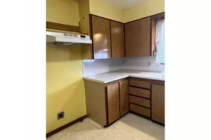 2012 NE Vine St, Roseburg, OR 97470 - Photo 11