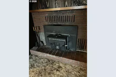 2012 NE Vine St, Roseburg, OR 97470 - Photo 7