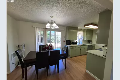 1766 Berwin Ln, Eugene, OR 97404 - Photo 11