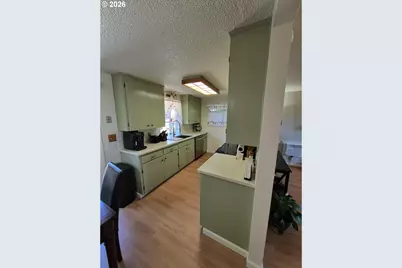 1766 Berwin Ln, Eugene, OR 97404 - Photo 13