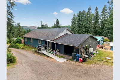 1570 N Irving St, Coquille, OR 97423 - Photo 35