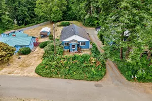 1570 N Irving St, Coquille, OR 97423 - Photo 41
