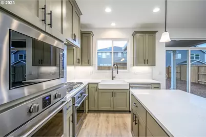 11613 SE Majestic Falls Ave #LT 768, Happy Valley, OR 97086 - Photo 5