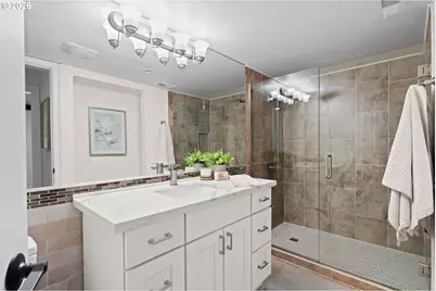 13237 Knaus Rd, Lake Oswego, OR 97034 - Photo 45