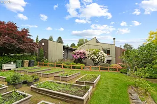 13237 Knaus Rd, Lake Oswego, OR 97034 - Photo 35