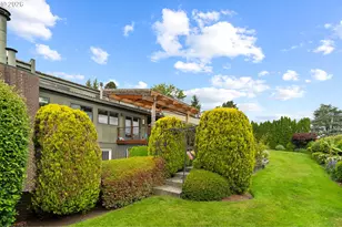 13237 Knaus Rd, Lake Oswego, OR 97034 - Photo 31