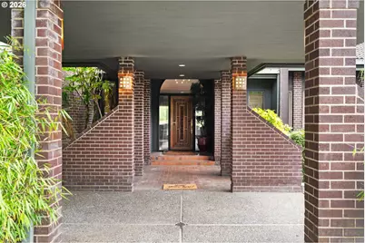 13237 Knaus Rd, Lake Oswego, OR 97034 - Photo 3