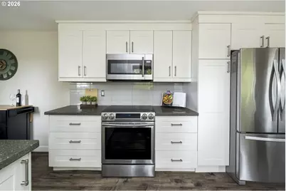 2520 SW Towle Ave, Gresham, OR 97080 - Photo 13