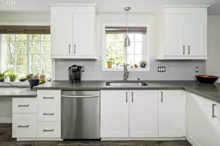 2520 SW Towle Ave, Gresham, OR 97080 - Photo 11