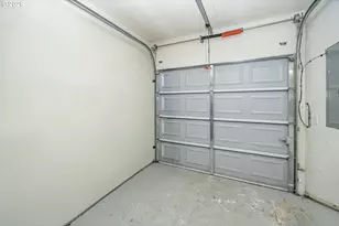 2520 SW Towle Ave, Gresham, OR 97080 - Photo 27