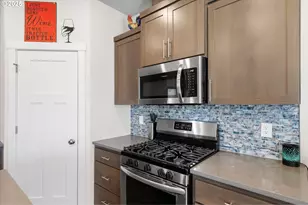 1906 Melody Way, Longview, WA 98632 - Photo 13