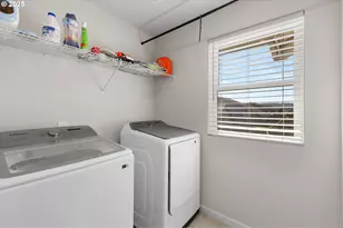 1906 Melody Wy, Longview, WA 98632 - Photo 21