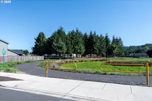 1906 Melody Way, Longview, WA 98632 - Photo 31