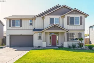 1906 Melody Wy, Longview, WA 98632 - Photo 1