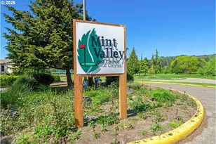 1906 Melody Wy, Longview, WA 98632 - Photo 43