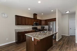 193 S 2nd St, Saint Helens, OR 97051 - Photo 5