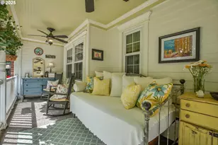 4023 Melissa Dr, Lake Oswego, OR 97034 - Photo 3