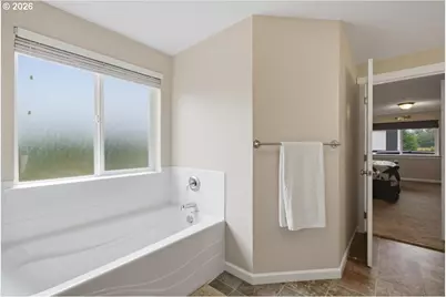 38712 River Dr, Lebanon, OR 97355 - Photo 17
