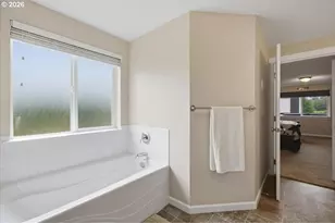 38712 River Dr, Lebanon, OR 97355 - Photo 17