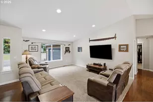 38712 River Dr, Lebanon, OR 97355 - Photo 5