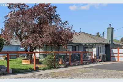 505 S Main St, Prineville, OR 97754 - Photo 1