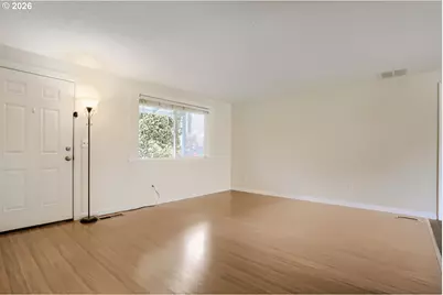 1675 NE Juniper Ave, Gresham, OR 97030 - Photo 5