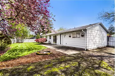 1675 NE Juniper Ave, Gresham, OR 97030 - Photo 23