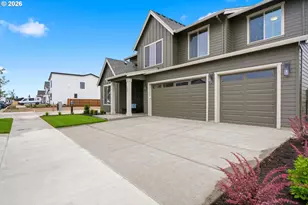 210 NW 16th Ave, Canby, OR 97013 - Photo 3