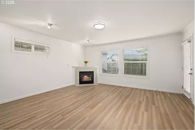 15056 NW Central Dr #701, Portland, OR 97229 - Photo 7
