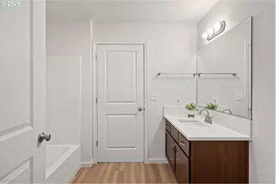 15056 NW Central Dr #701, Portland, OR 97229 - Photo 21