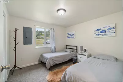 6670 Seattle Ave, Bay City, OR 97107 - Photo 21