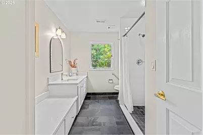 16193 Matthew Ct, Lake Oswego, OR 97034 - Photo 35