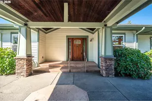 277 10th St, Bandon, OR 97411 - Photo 5