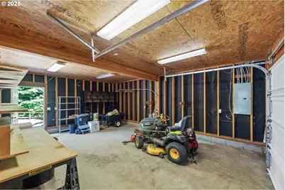 62560 Crown Point Rd, Coos Bay, OR 97420 - Photo 41