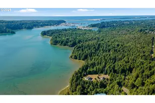 62560 Crown Point Rd, Coos Bay, OR 97420 - Photo 3