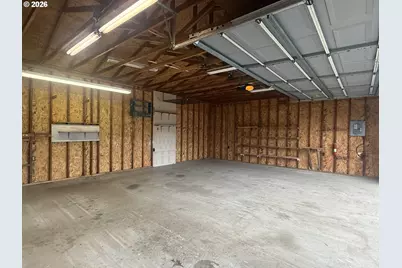 210 Palomino Ave, Roseburg, OR 97471 - Photo 37