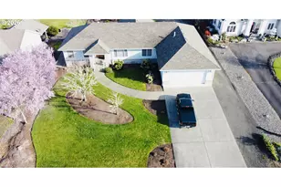 210 Palomino Ave, Roseburg, OR 97471 - Photo 3