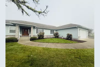 210 Palomino Ave, Roseburg, OR 97471 - Photo 5