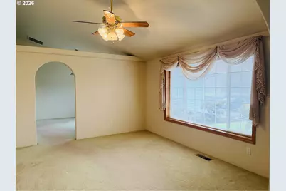 210 Palomino Ave, Roseburg, OR 97471 - Photo 25