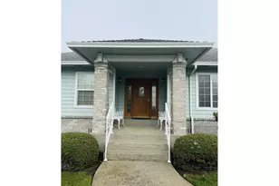 210 Palomino Ave, Roseburg, OR 97471 - Photo 5