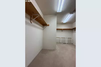 210 Palomino Ave, Roseburg, OR 97471 - Photo 21